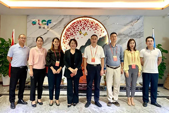 熱烈歡迎寶安區(qū)人大代表領(lǐng)導(dǎo)一行蒞臨我司走訪調(diào)研